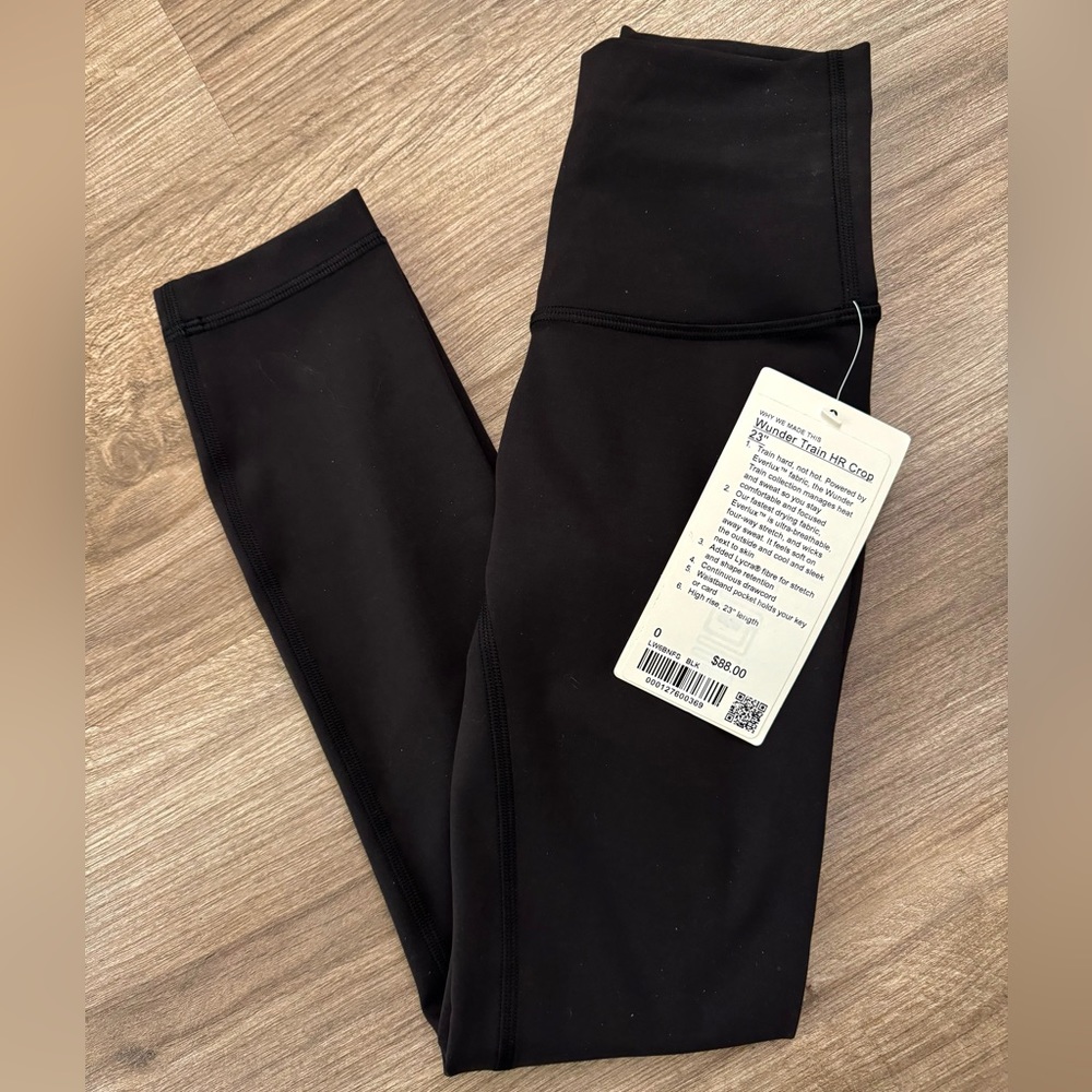 NWT Lululemon Wunder Train HR Crop 23” Size 0
